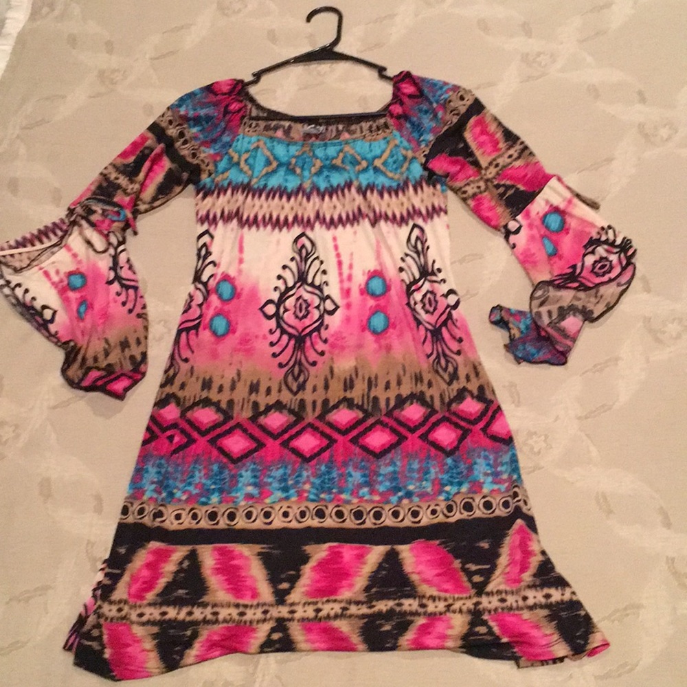 Women’s dress